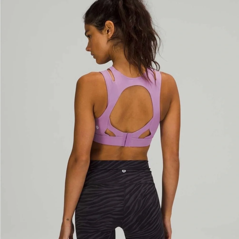 NWOT Lululemon Strong Front Athletic Bra (Sz 10) - Picture 2 of 4